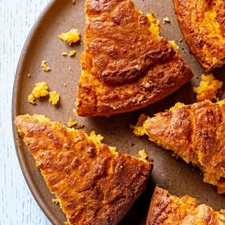 Skillet Cornbread Slice